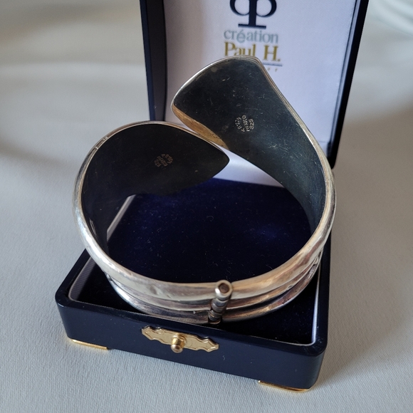 Vintage sterling silver Taxco Mexican wide clamper cuff bracelet. Marked. Gift i - Picture 5 of 10